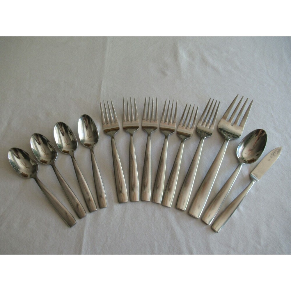 Lot of 13x Oneida ZINC Mixed Lot Stainless Flatware Meat Fork Spoons Spreader